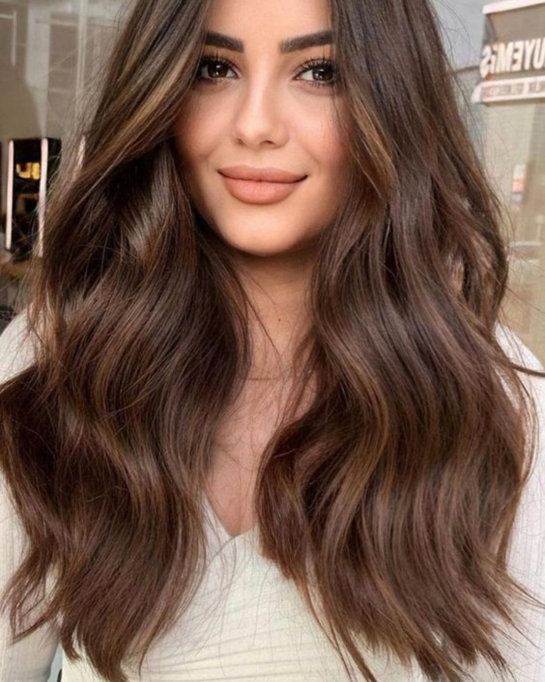 Lighter_Brown_Wavy_1_-_Younger_fe153310-4a1c-4895-88af-6fea536c7b4d.jpg